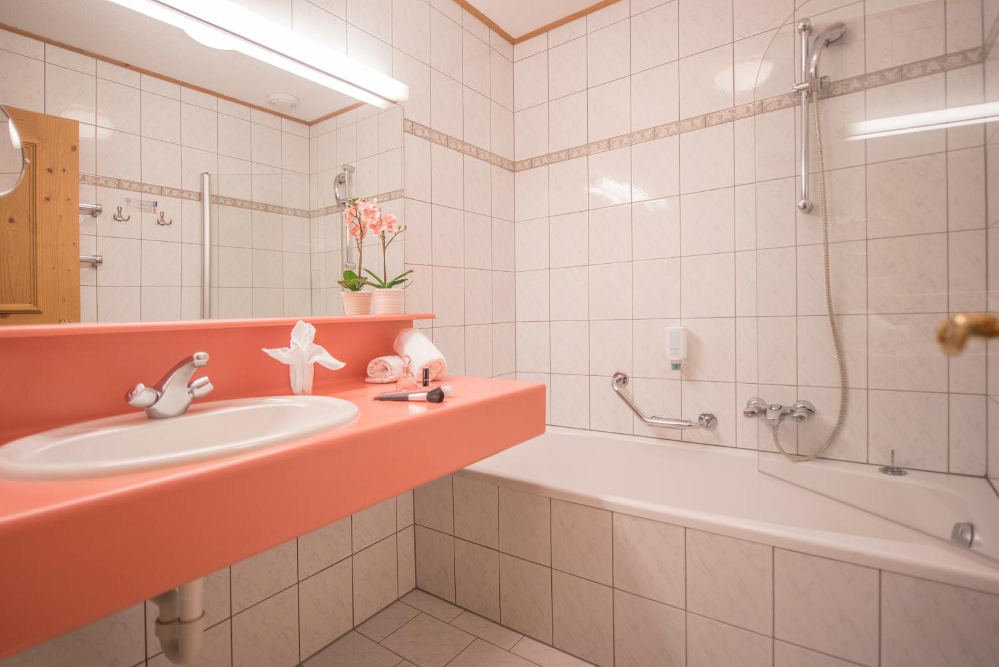 Landhotel Älpili Gaschurn Esterno foto